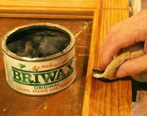 Briwax Original Paste Wax, Finishing