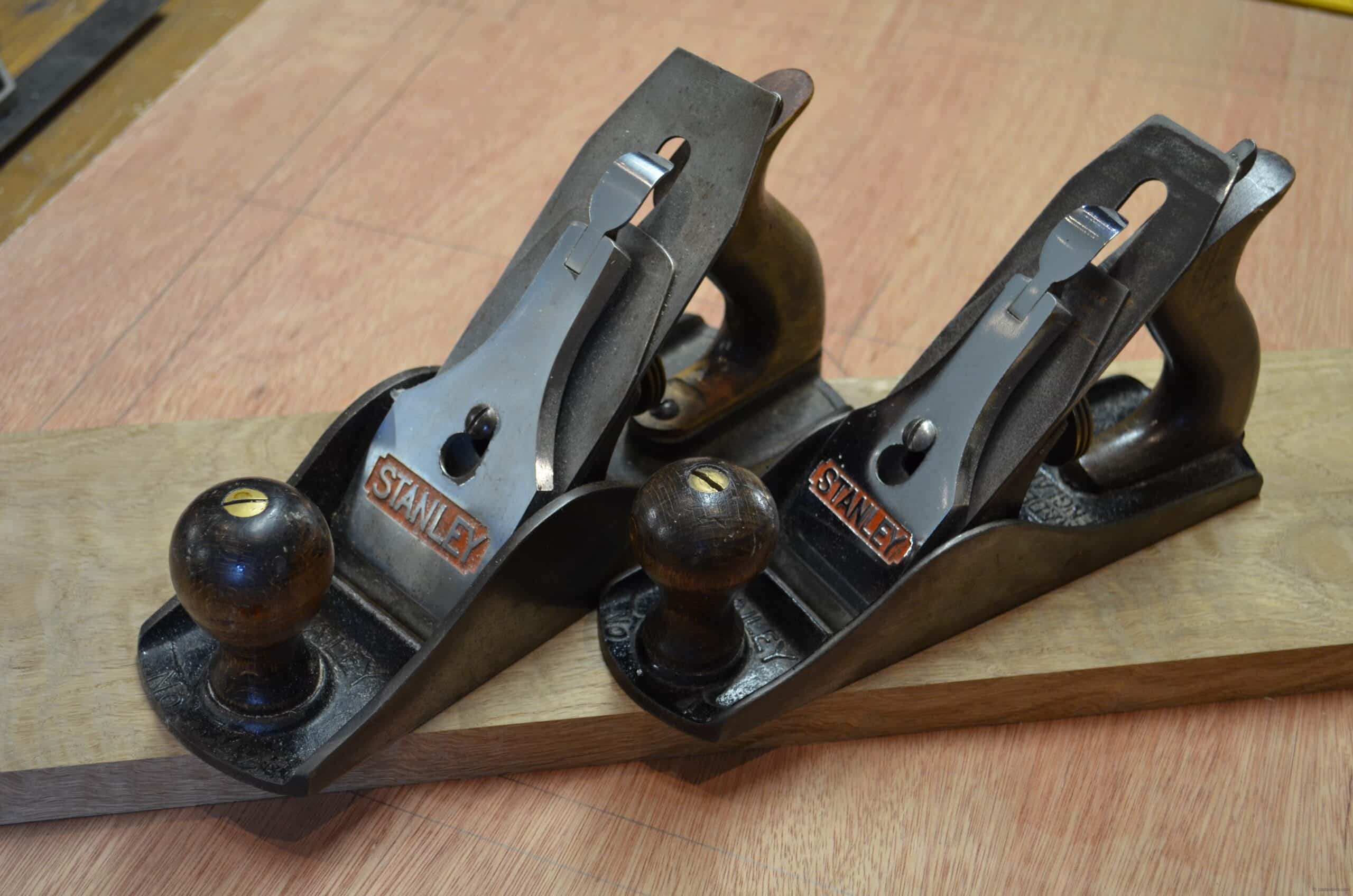 Buying good tools cheap - smoothing planes - Paul Sellers ...