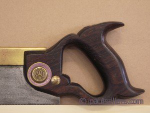 Minimalist tools – dovetail saws