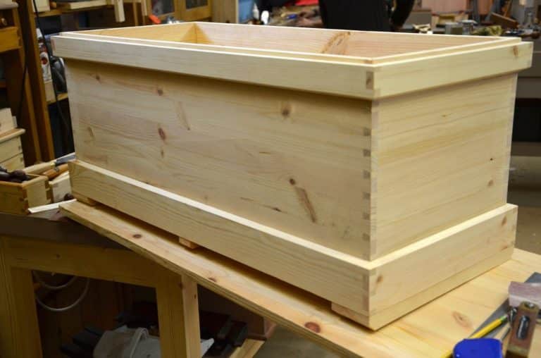 Making My Toolbox – Coping With Dovetails