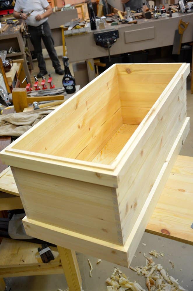Wood Tool Chest Plan, Build Wooden Tool Chest, Video