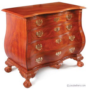 Dan Faia’s Bombe Chest – Masterful Beauty in Wood