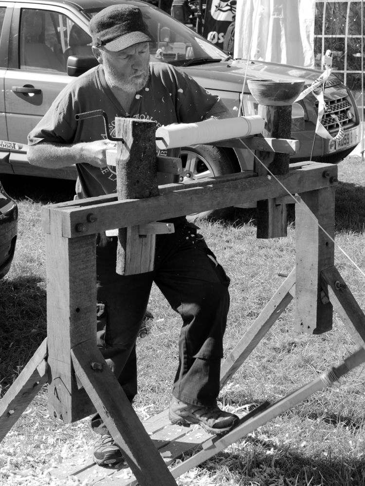 The loneliness of the long distance pole lathe turner. There were lots of them at the show.