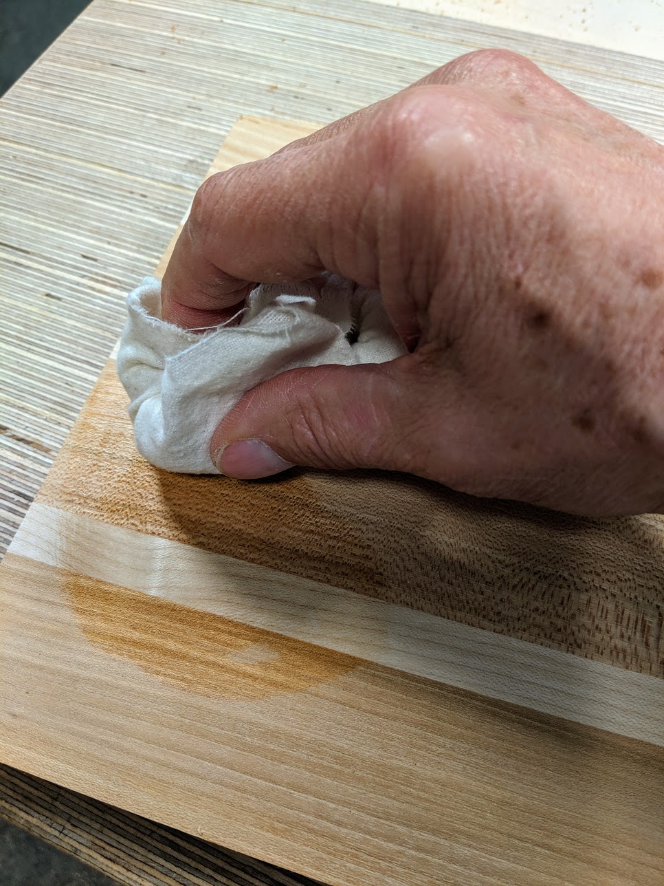 How to use Boiled Linseed Oil and Paste Wax for a Wood Finish BLO