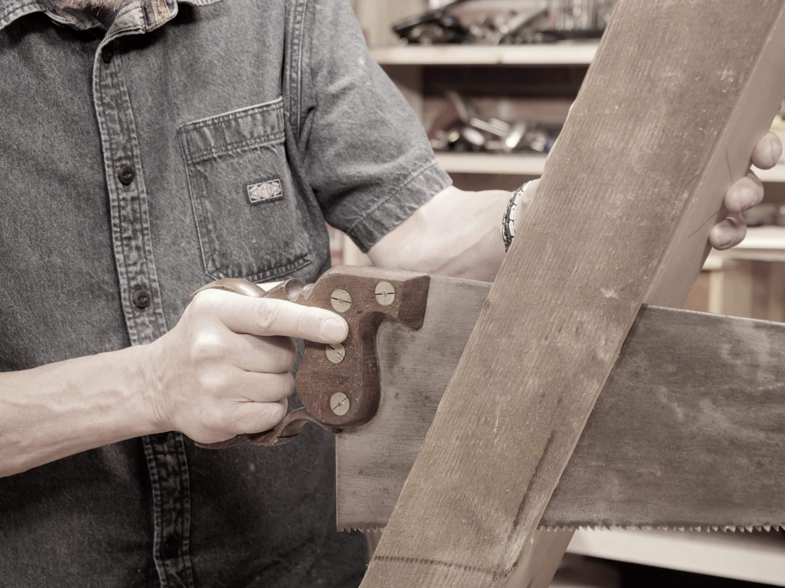 Essentials for a Carpenter's Tool Belt - Fine Homebuilding